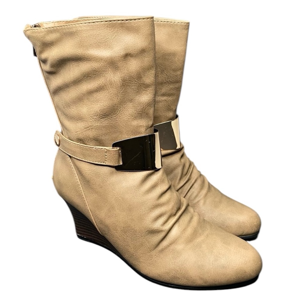 Zelda- 2 Women’s Size 7 Tan Leather 3” Heel Wedge Ankle Boots Back Zip - EUC